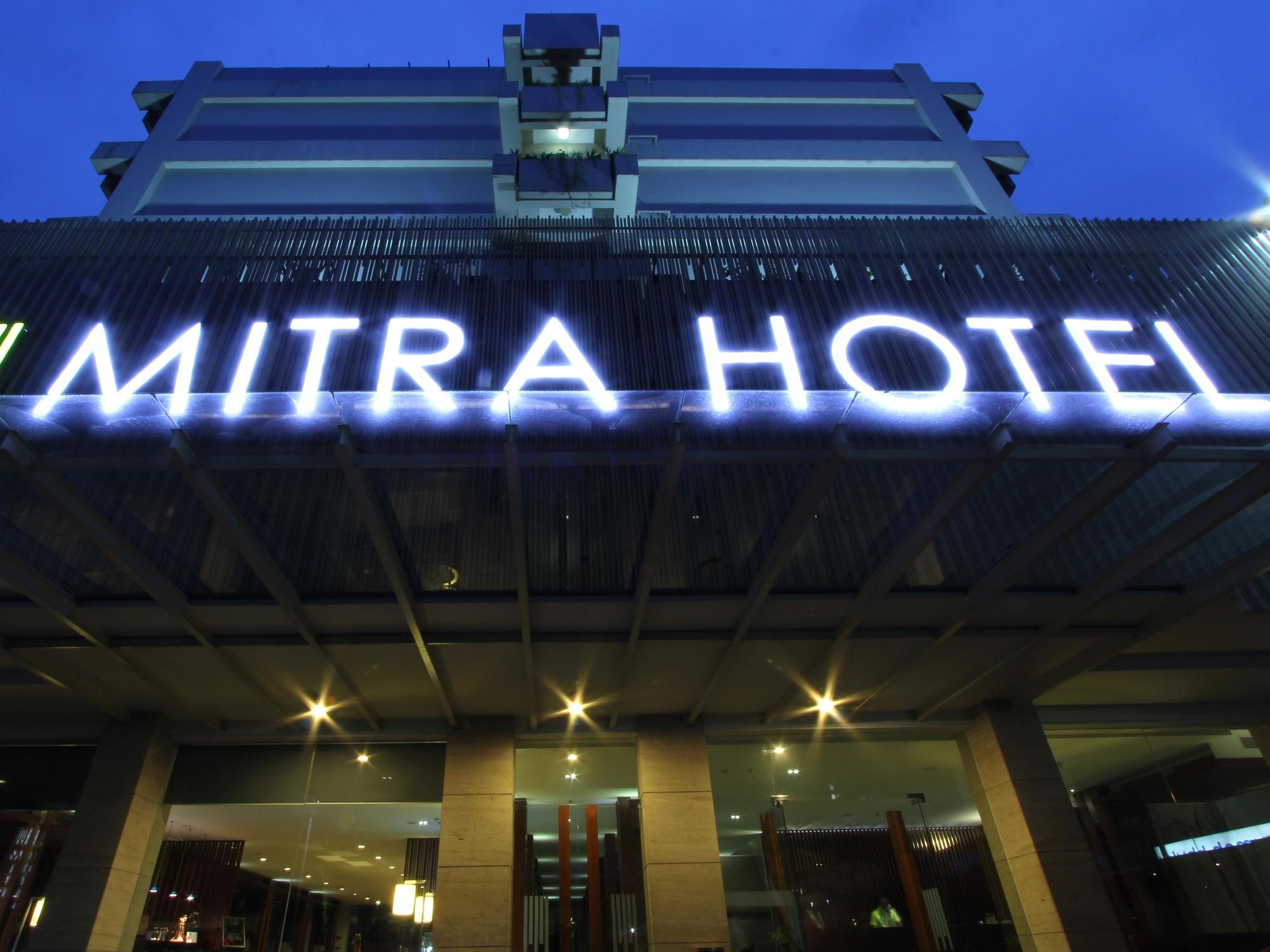 Mitra Bandung Hotel Exterior photo